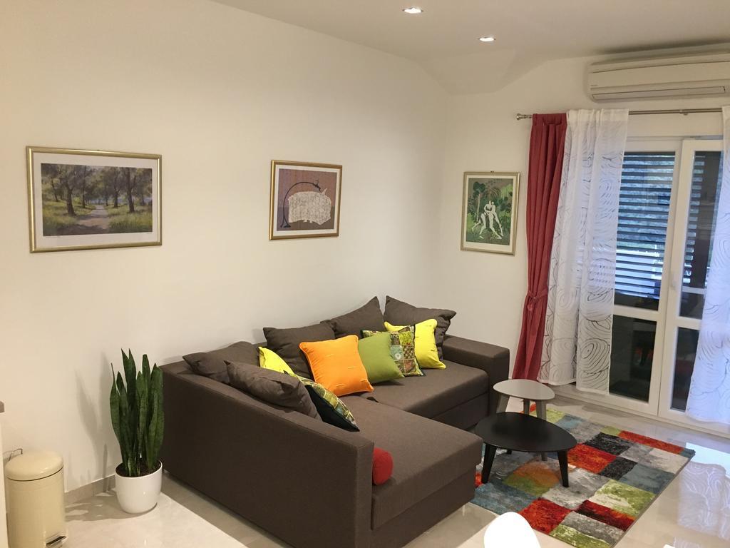 Apartments Ladesta Lastovo Экстерьер фото